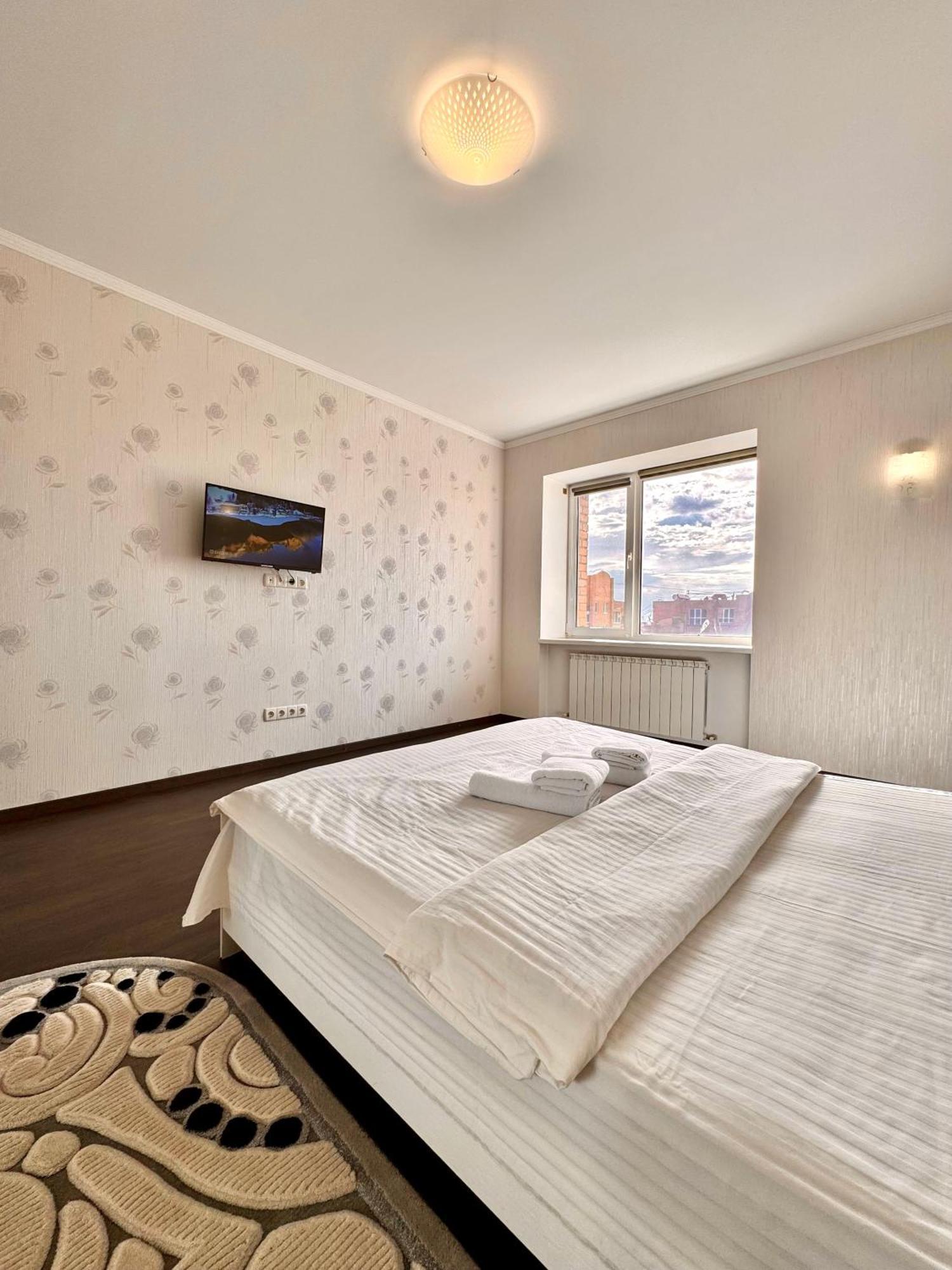 Apartpoltava Світлі Просторі Апартаменти 80М2 , 2-Окремі Кімнати, Новобудова Центр Чек Банківський Exterior foto